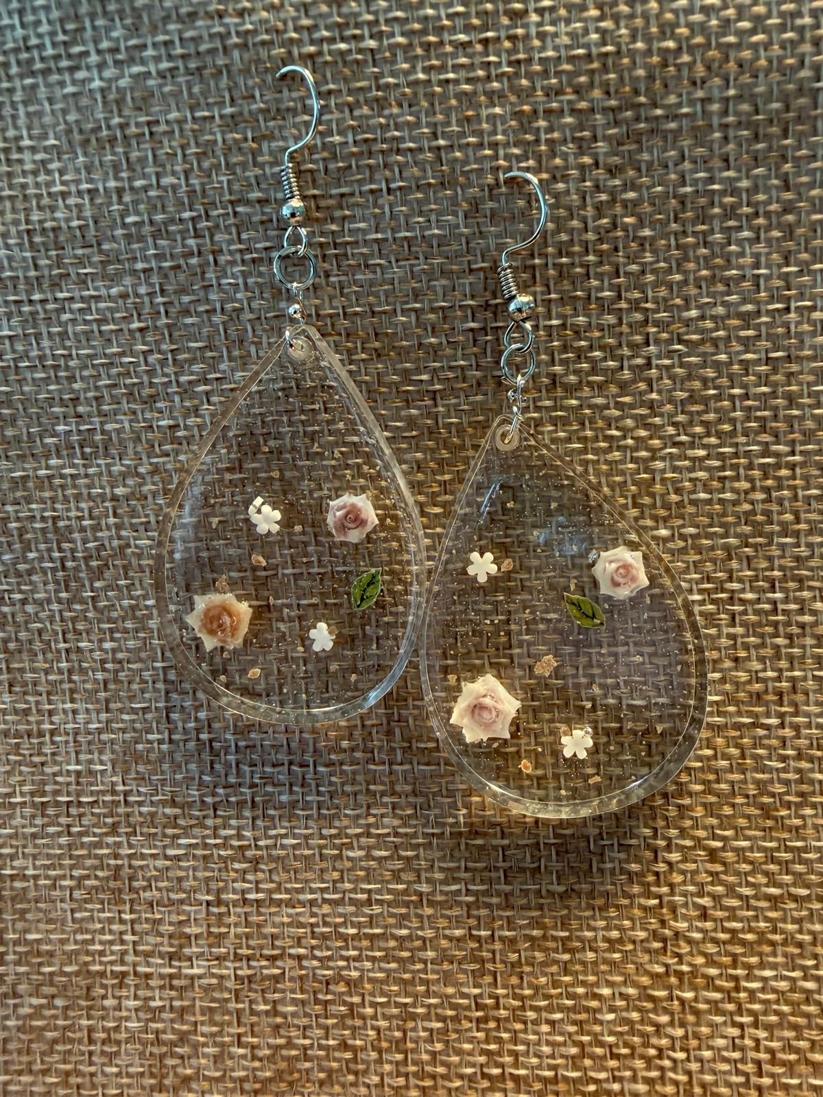 Oorbellen Blossom Petal, Ear Wires Blossom Petal